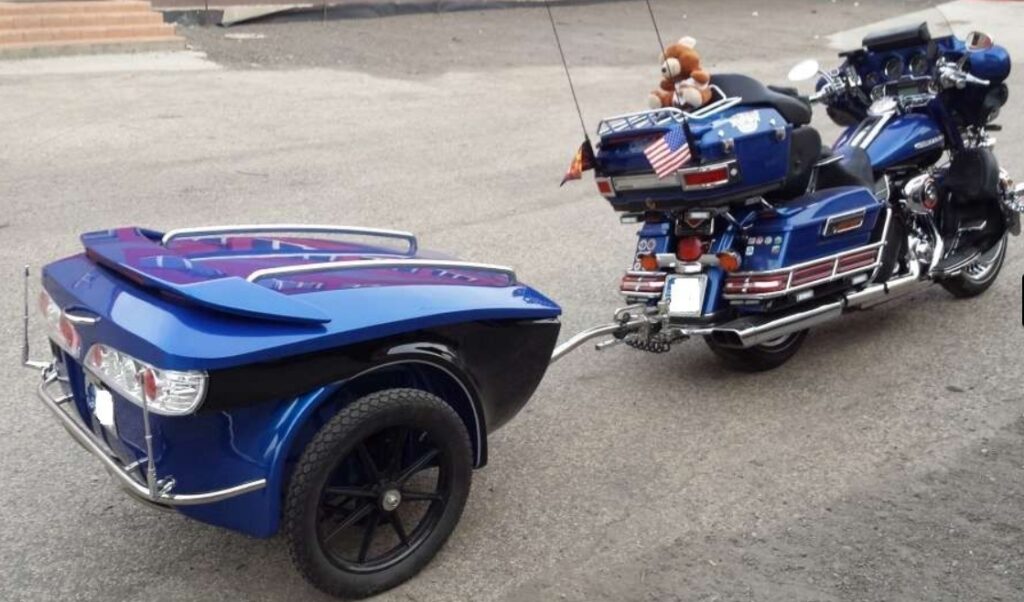 privesny vozik za motocykel